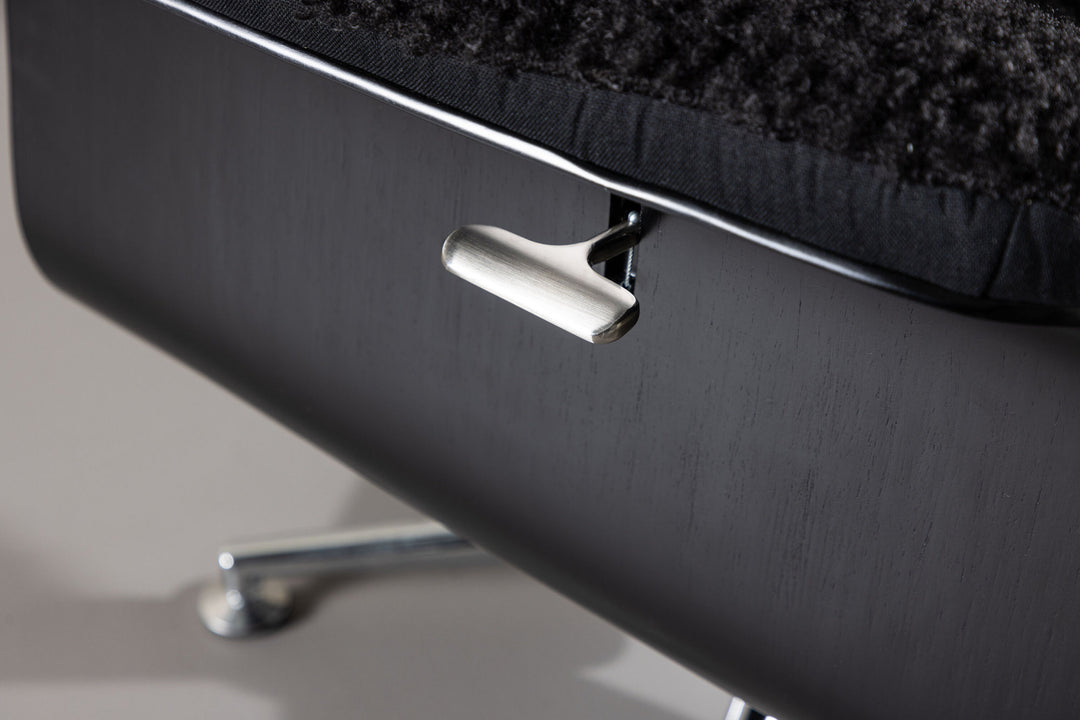 Venture Home Hagön Lounge Chair - Dark Grey/Black
