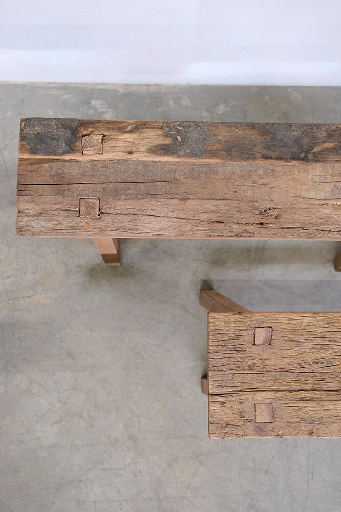 Trademark Living Veng træskammel - M