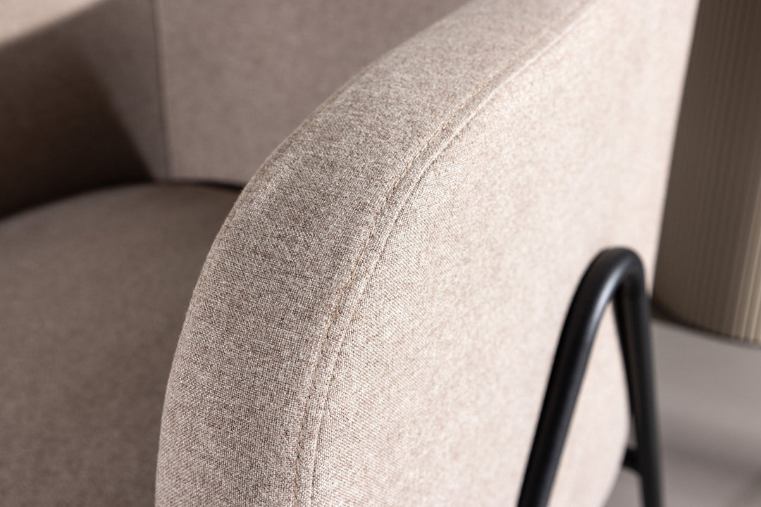 Venture Home Rika Armchair - Beige / Black