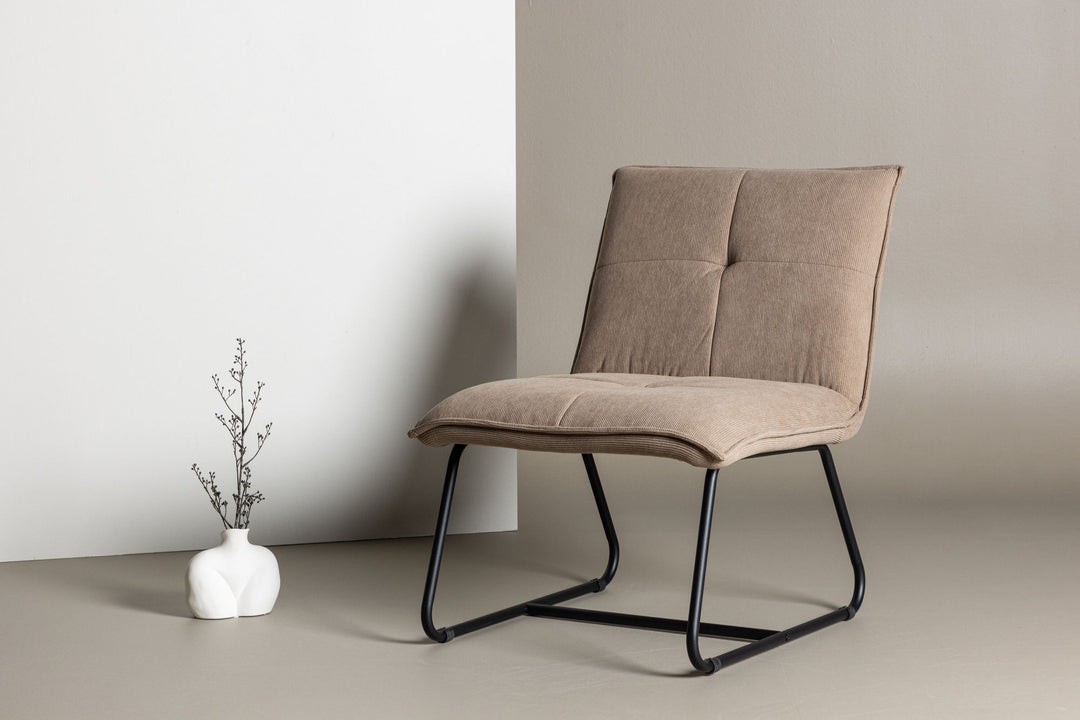 Venture Home Madison Lounge Chair - Brown / Manchester