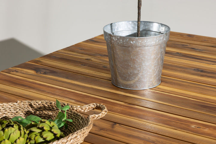 Venture Home Zenia Dining Table 200*100 - Acacia / Zink