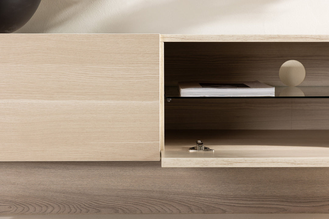 Venture Home Cuenca TV Bench  - Whitewash / Clear glass Melamine/Glass
