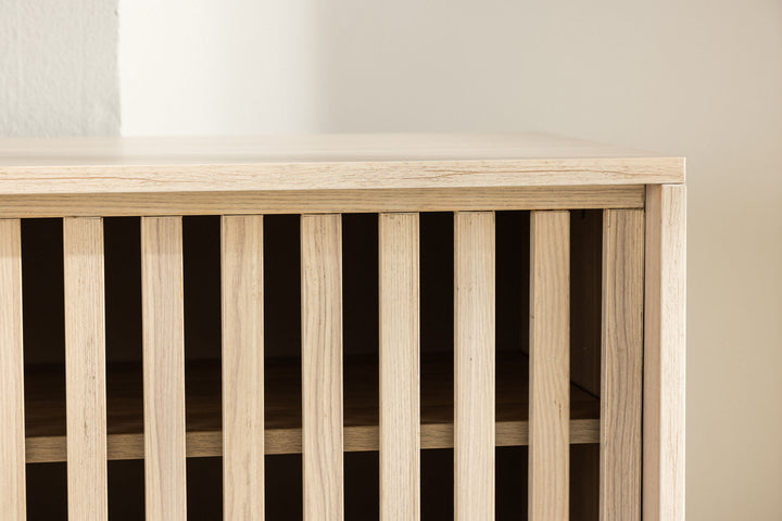 Venture Home Lugo TV Bench  - Whitewash / Whitewash Melamine