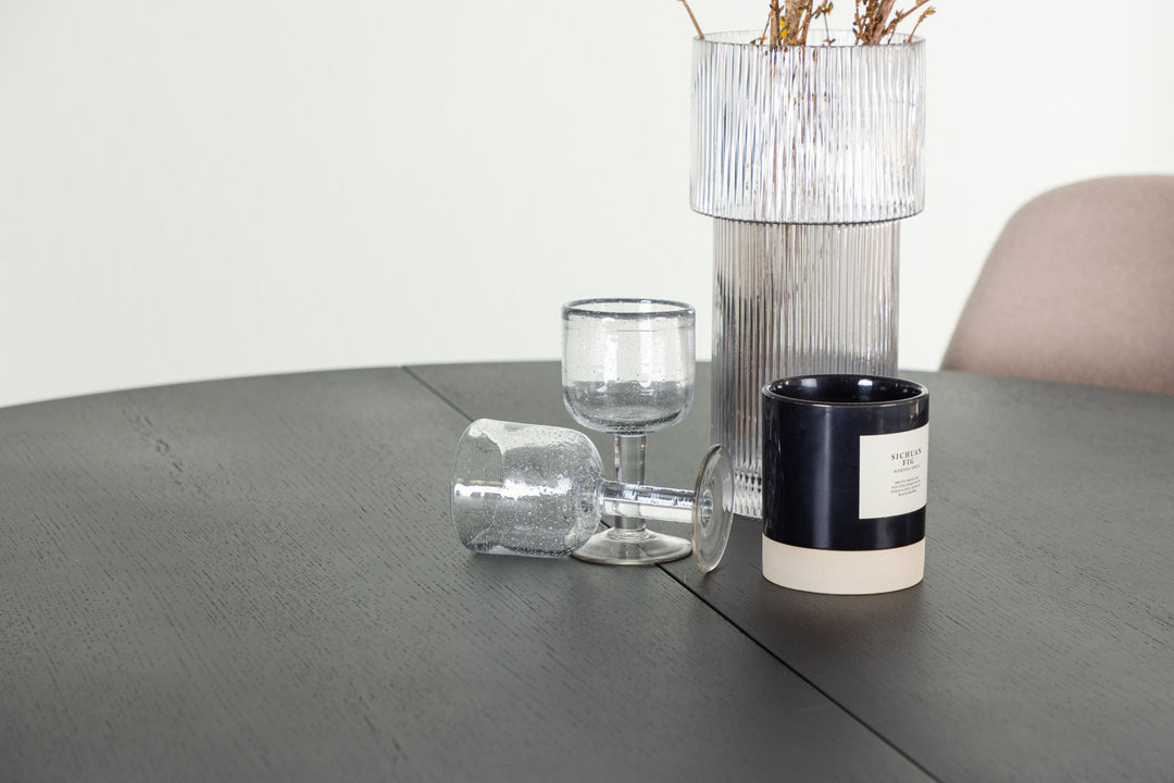 Venture Home Matilda Dining Table φ130 - Black / Black MDF with veneer +Polar Dining Chair - Black / Beige Boucle _4