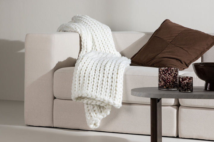 Venture Home KATE 130x170 Blankets - White / 100% Polyester