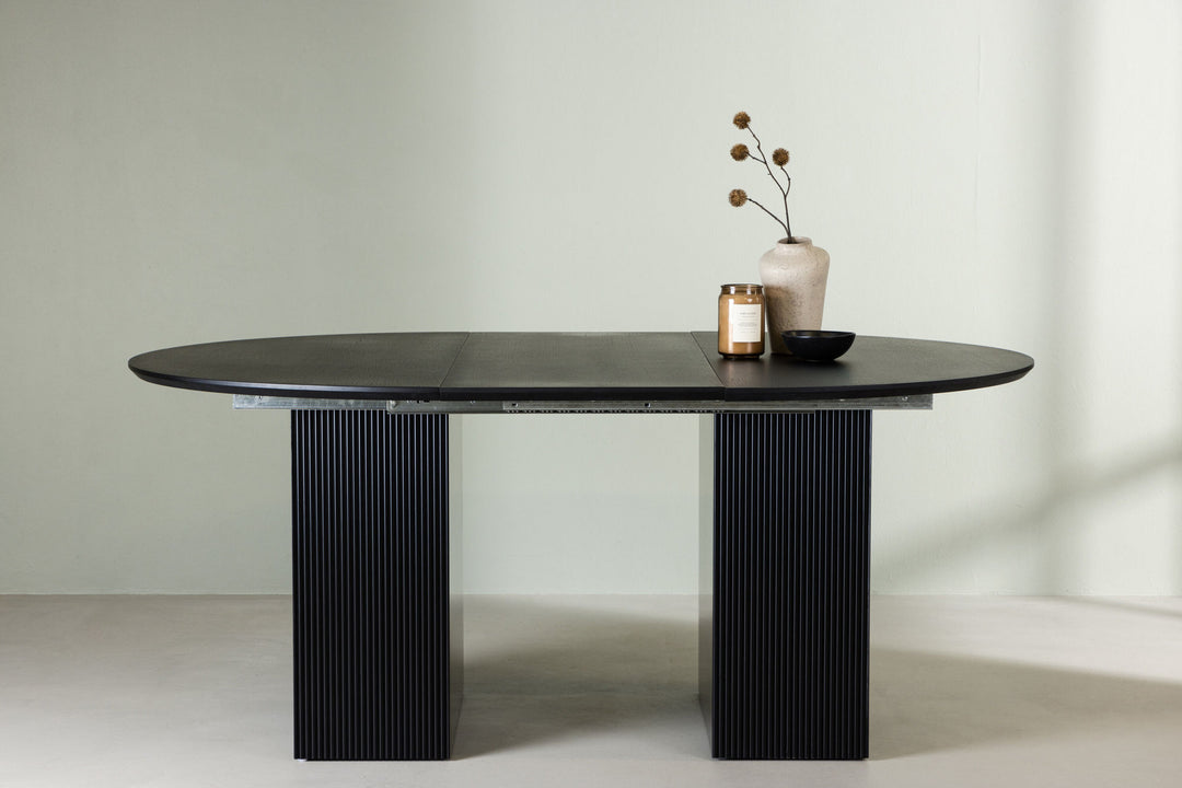 Venture Home Matilda Dining Table Extendable φ130/180 - Black / MDF with veneer