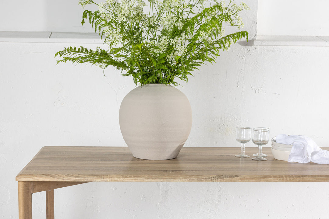 Venture Home Damon Dining Table 200*75 - Whitewash / MDF with veneer