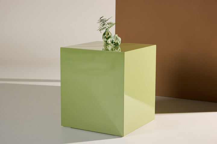 Venture Home York High Sofa Table - Light Green / Glossy Look MDF