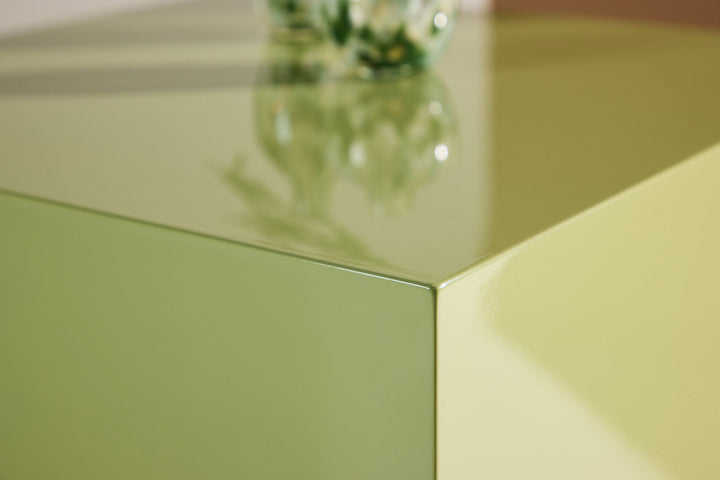 Venture Home York High Sofa Table - Light Green / Glossy Look MDF