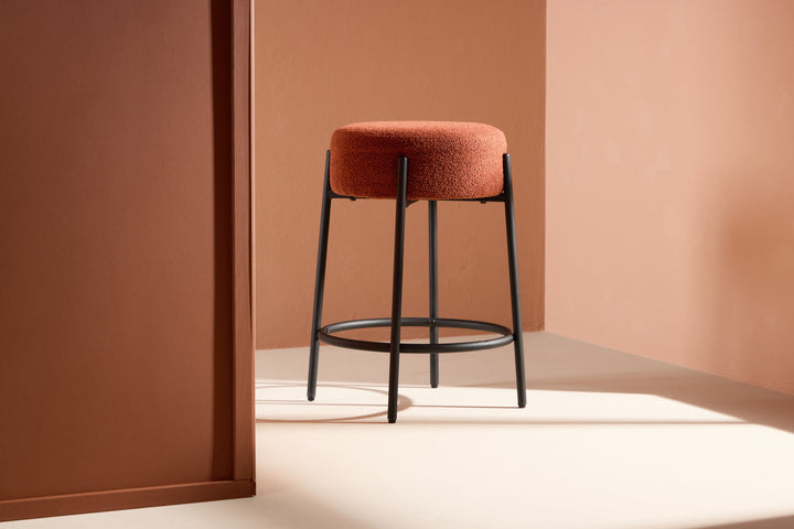 Venture Home Tucson Bar Chair - Black Legs / Roasty Boucle