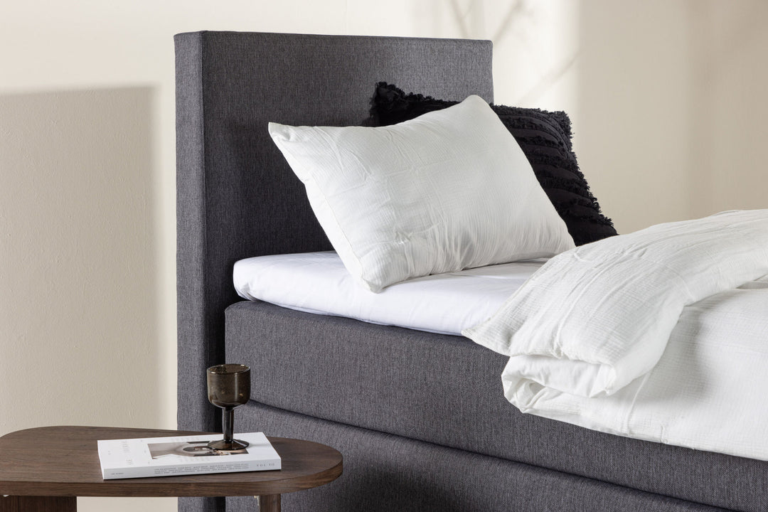 Venture Home Toledo Bed 90*200 - Matte Silver / Dark grey Fabric Lino 12
