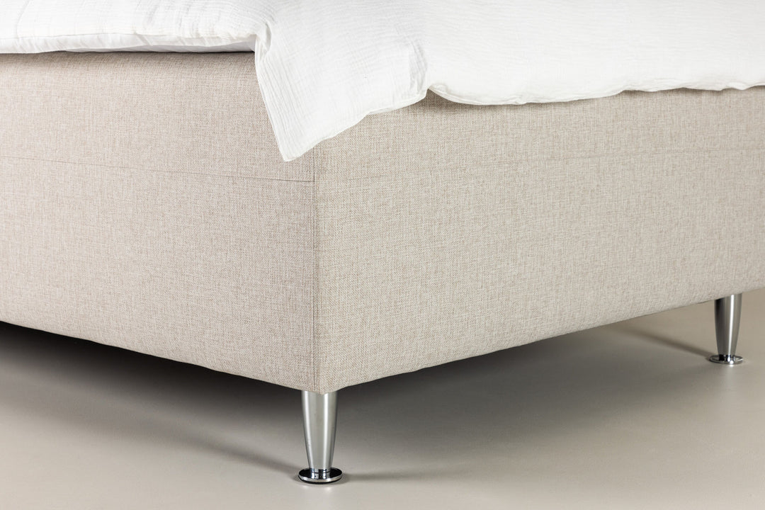 Venture Home Mesa Bed 120*200 - Matte Silver / Beige Fabric Lino 02