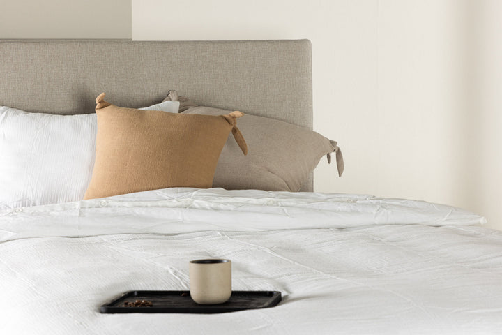 Venture Home Mesa Bed 120*200 - Matte Silver / Beige Fabric Lino 02