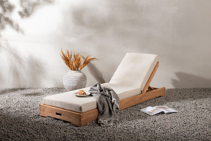 Venture Home Sunbed - Teak golden inc Beige Cushion