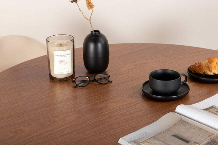 Venture Home Bianca Round Dining Table - Walnut / Black Veneer+Velvet Stitches Chair - Black / Beige Velvet_4