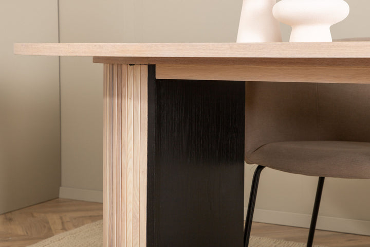 Venture Home Bianca Oval Dining Table , White Wash Black Veneer+Berit Chair , Black Beige Fabric (Polyester linen )_4