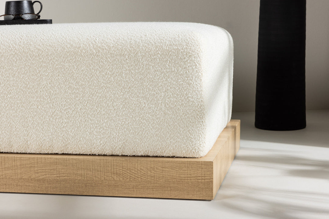 Venture Home Ivy Ottoman - Woodlook /  White boucle