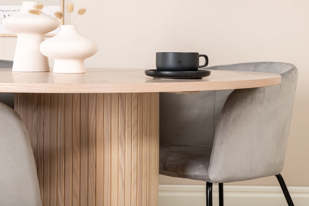 Venture Home Bianca Round Dining Table - White Wash / Black Veneer+Berit Chair - Black / Light Grey Velvet_4