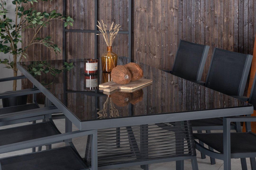 Venture Home Dallas Dining Table+Copacabana Stacking Chair - Black/Black_6