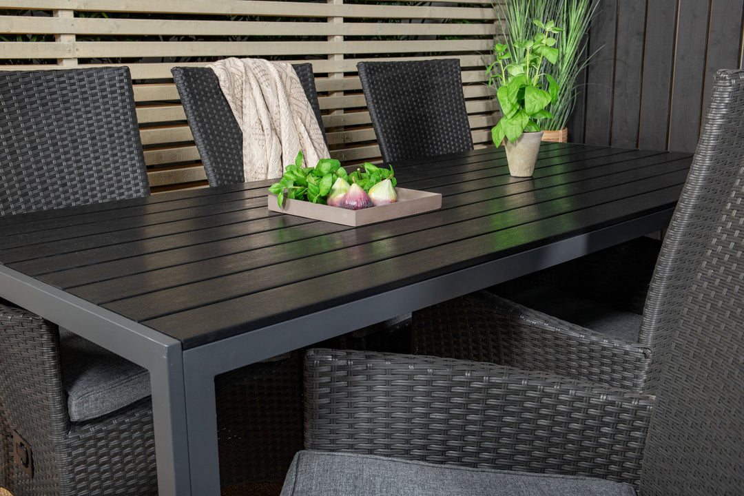 Venture Home Break Dining Table - 205*90 - Black Alu / Black Aintwood+Padova Arm Chair Reclin