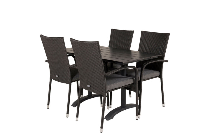 Venture Home Denver Café Table 120*70 - Black Alu / Black Aintwood+Anna Arm Chair (stackable)
