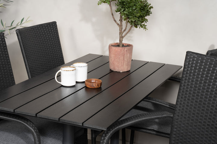 Venture Home Denver Café Table 120*70 - Black Alu / Black Aintwood+Anna Arm Chair (stackable)