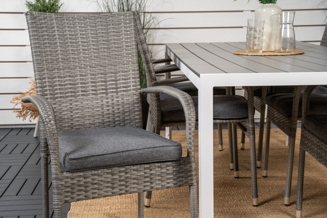 Venture Home Break Dining Table - 205*90 - White Alu / Grey Aintwood+Anna Arm Chair (stackabl