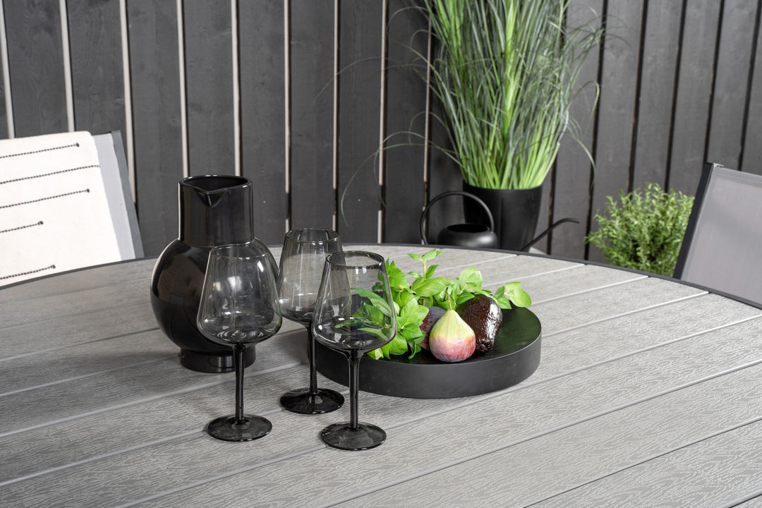 Venture Home Parma - Table ø 140 - Black Alu /Grey Aintwood+Copacabana Arm Chair (stackable)