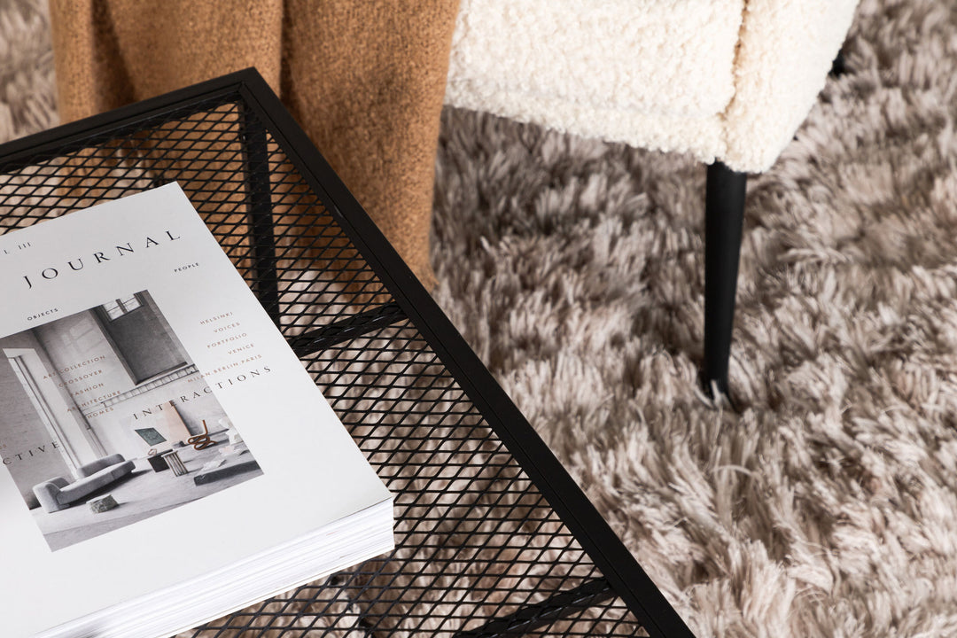 Venture Home Netz Sofa Table - / Black