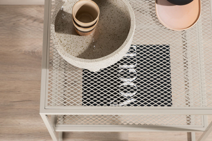 Venture Home Netz Side Table - / Beige