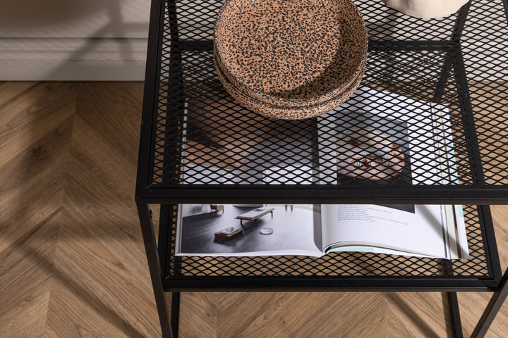 Venture Home Netz Side Table - / Black