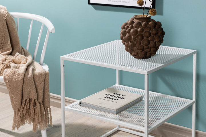 Venture Home Netz Side Table - / White