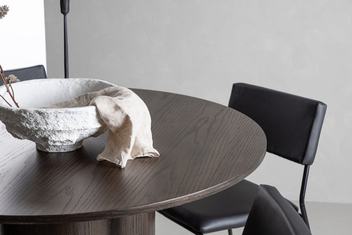 Venture Home OliviaDiningTable-Mocca/MoccaVeneer+KenthChair-Black/BlackPU_4