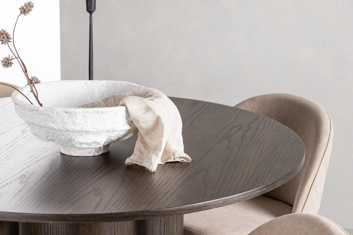 Venture Home OliviaDiningTable-Mocca/MoccaVeneer+VelvetStitchesChair-Black/BeigeFabric(Polyesterlinen)_4