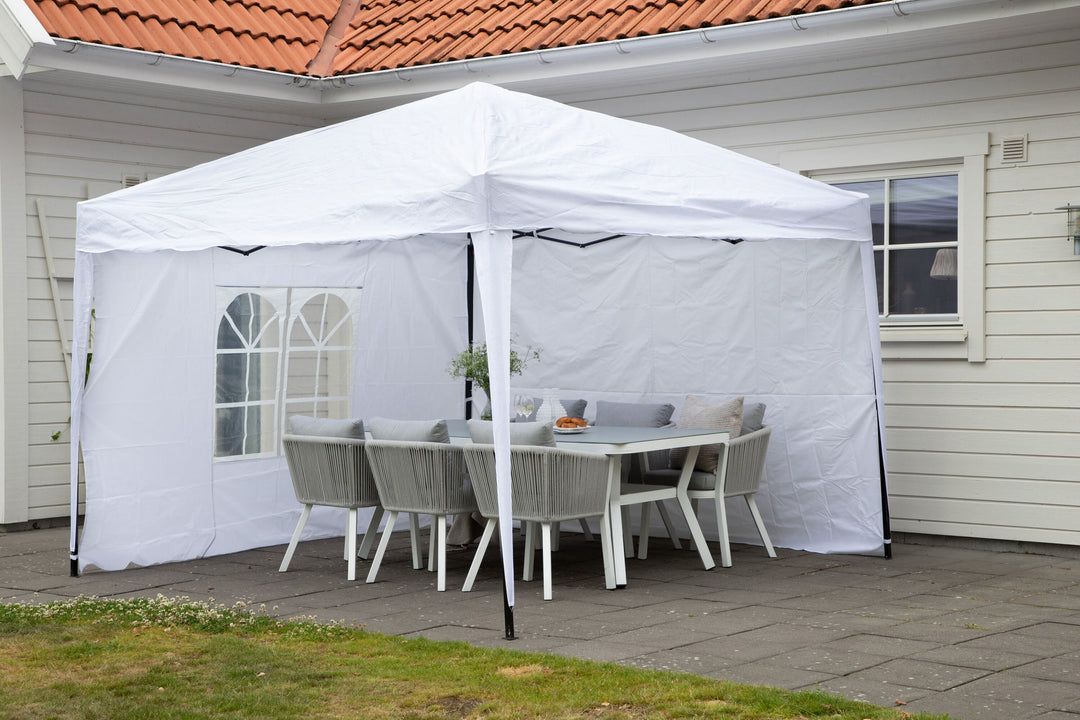 Venture Home Easy up Gazebo - white
