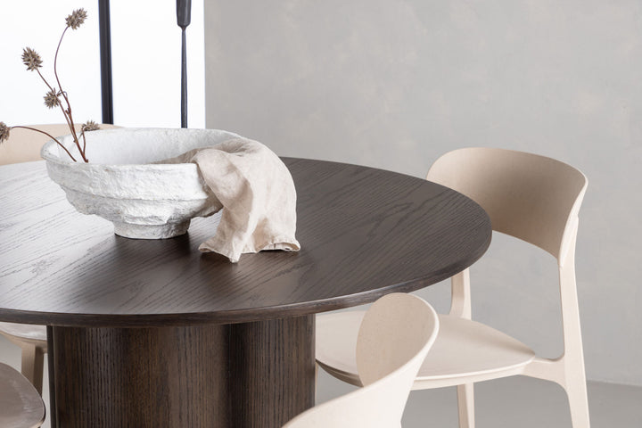 Venture Home OliviaDiningTable-Mocca/MoccaVeneer+ÅstolDiningChair-NatureWoodplasticcomposite_4