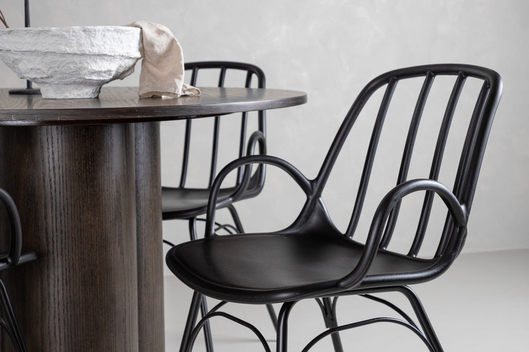 Venture Home OliviaDiningTable-Mocca/MoccaVeneer+DyrönDiningChair-BlackPolypropylene_4
