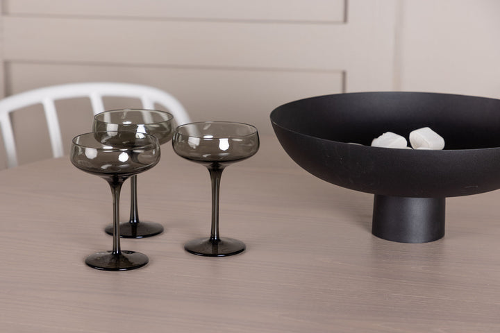 Venture Home OliviaDiningTable-WhiteWashVeneer+DyrönDiningChair-WhitePolypropylene_4