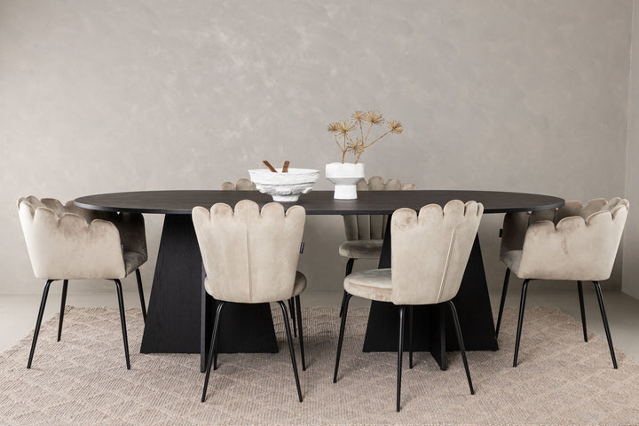 Venture Home Bootcut Oval Dining Table - Black / Black Fanéer +Limhamn Light Chair - Black / Beige Velvet _4