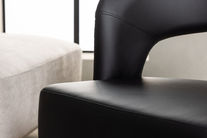Venture Home Mundo Single Sofa - Black / Black TP