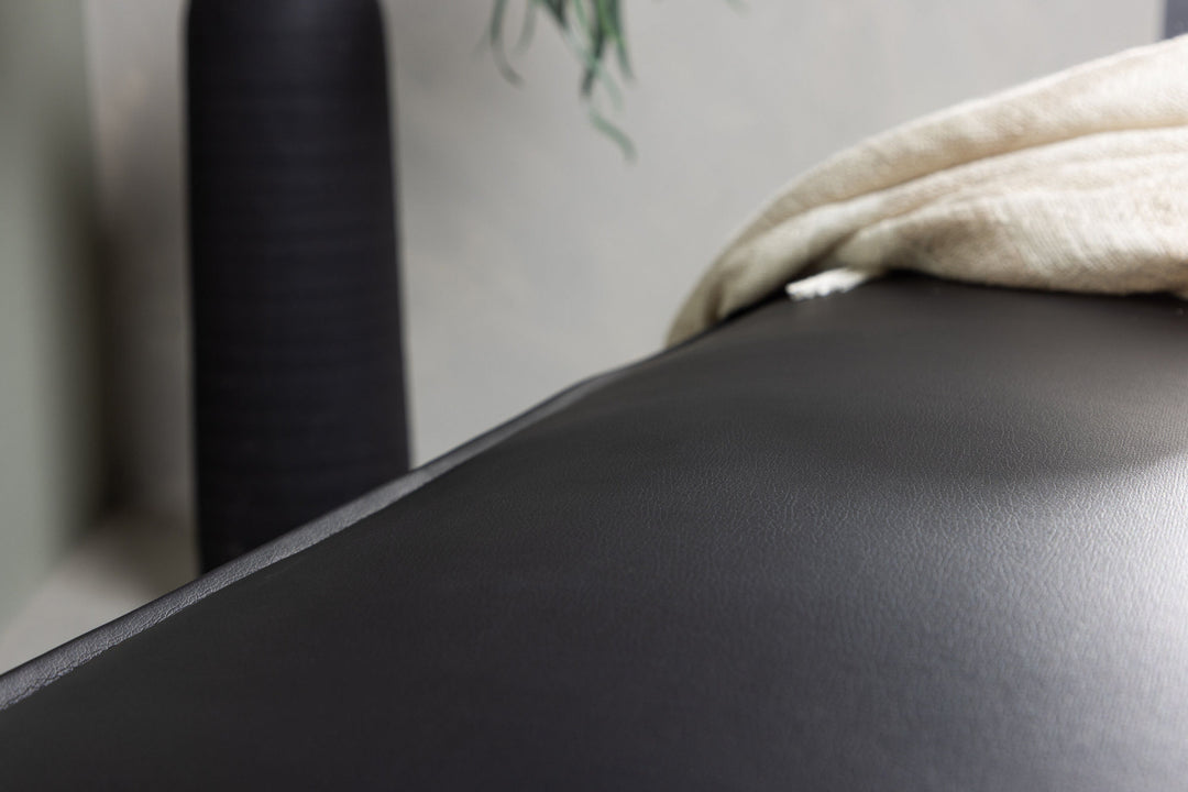 Venture Home Palermo Pouf - Matte black / Black PU