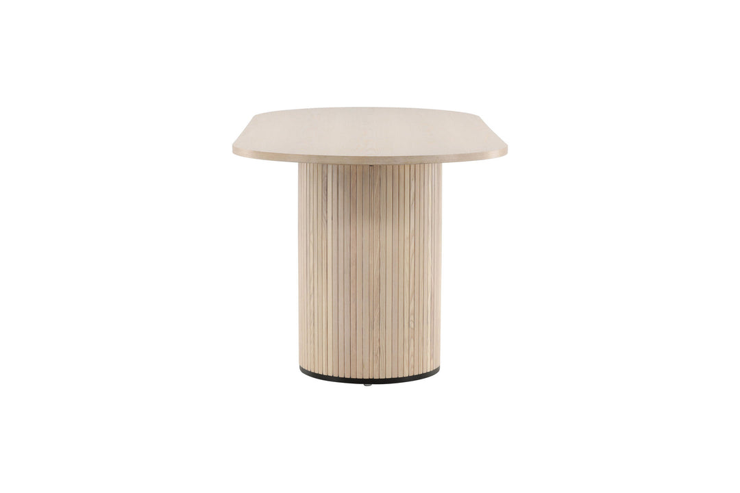 Venture Home Bianca Oval Dining Table - White Wash / White Wash Veneer