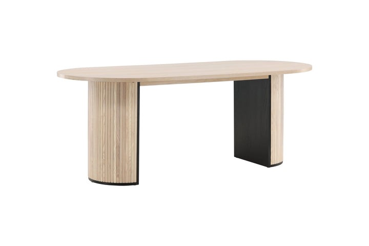 Venture Home Bianca Oval Dining Table - White Wash / White Wash Veneer