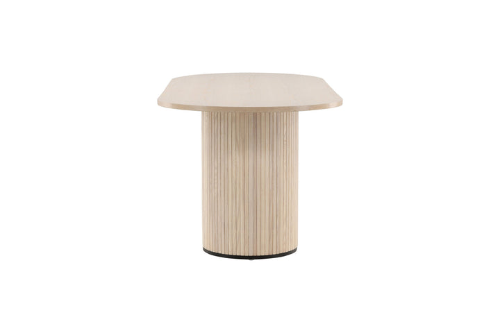 Venture Home Bianca Oval Dining Table - White Wash / White Wash Veneer