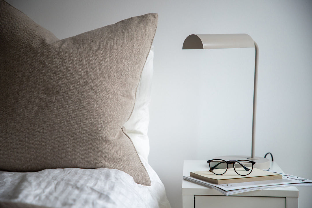 Venture Home Harmonica -Table Lamp - Beige/Beige