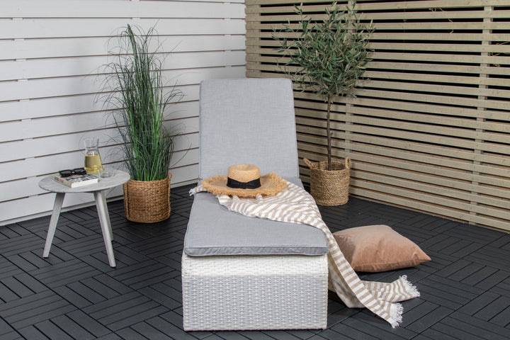 Venture Home London Sun Lounge - White/Grey