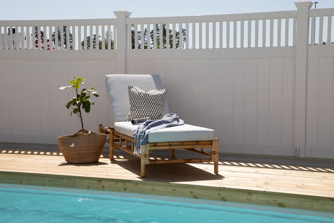 Venture Home Cane sun lounge - Bamboo / Grey Cushion