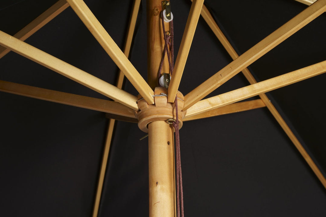 Venture Home Ixos Umbrella - ø300 - Wood / Black Fabric