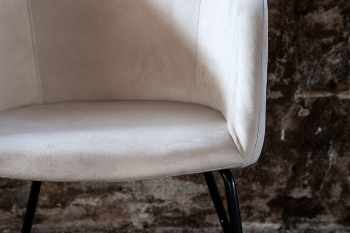 Venture Home Berit Chair - Black / Beige Velvet