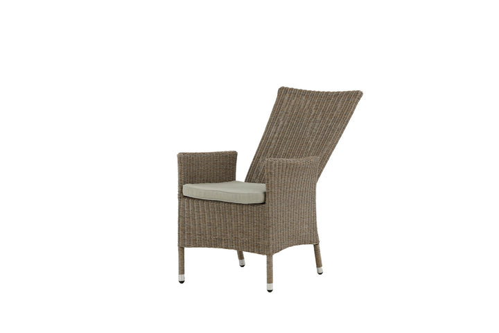 Venture Home Toscana Recliner Chair - Nature Wicker / Nature cushion